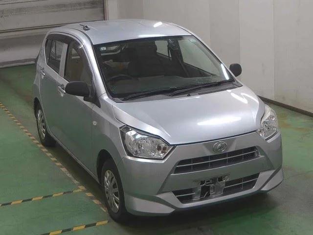 Daihatsu Mira e:S LA350S 2021
